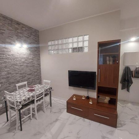 El Mar Casa Vacanza Lavinio Mare Anzio Luaran gambar