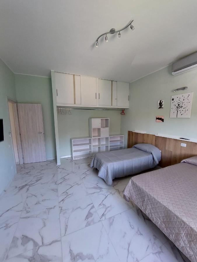 El Mar Casa Vacanza Lavinio Mare Anzio Luaran gambar