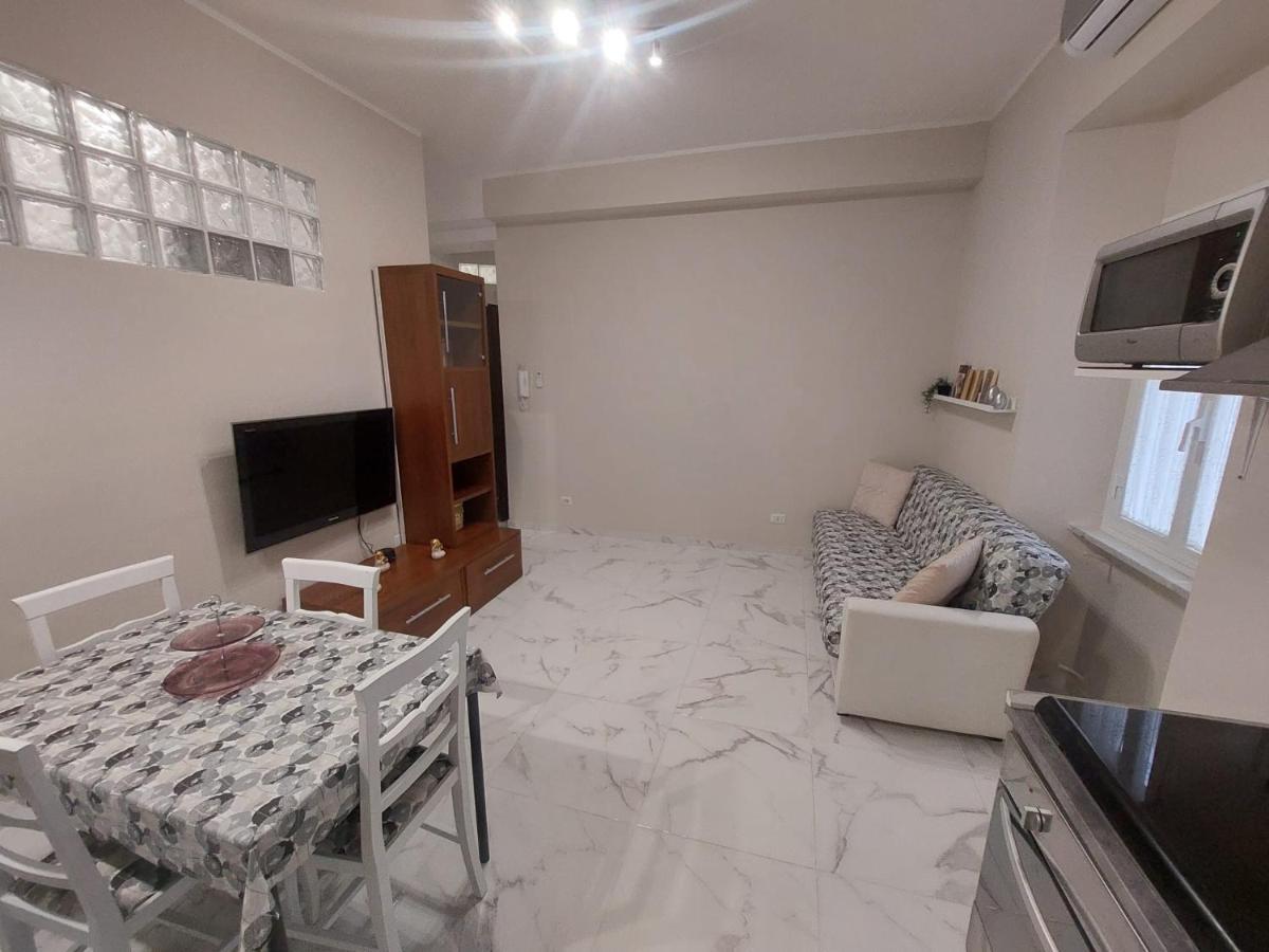 El Mar Casa Vacanza Lavinio Mare Anzio Luaran gambar