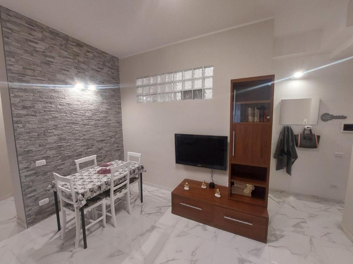 El Mar Casa Vacanza Lavinio Mare Anzio Luaran gambar